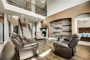1025 Spring Falls Dr, McKinney, TX 75071 - Photo 4