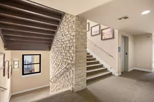 401 E Pearl St, Granbury, TX 76048 - Photo 22