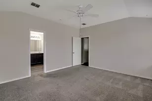 596 Creekbend St, Crowley, TX 76036 - Photo 20