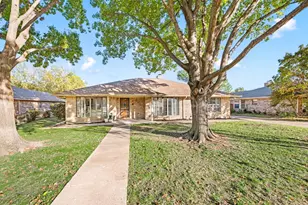 507 Crestview Dr, Grapevine, TX 76051 - Photo 1