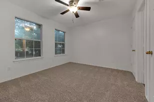 2119 Twin Elms Dr, Arlington, TX 76012 - Photo 22