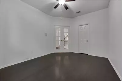 2119 Twin Elms Drive, Arlington, TX 76012 - Photo 10