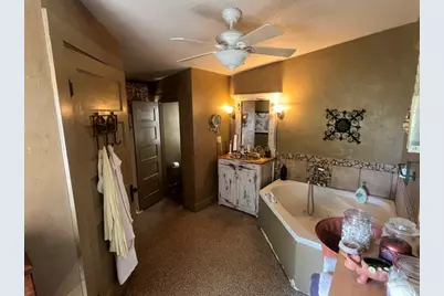 707 County Road 426, Purmela, TX 76566 - Photo 18