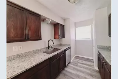 3205 Pacesetter Drive, Dallas, TX 75241 - Photo 8