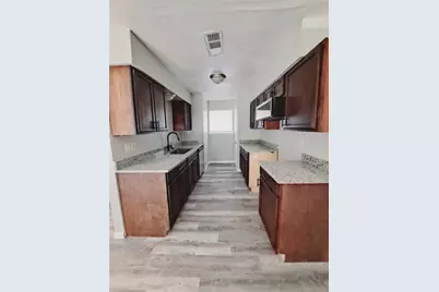 3205 Pacesetter Drive, Dallas, TX 75241 - Photo 6