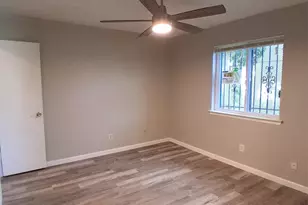 3205 Pacesetter Dr, Dallas, TX 75241 - Photo 32