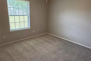 312 Juniper Dr, Arlington, TX 76018 - Photo 12