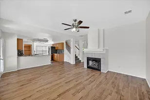 2901 St Charles Dr, Mansfield, TX 76063 - Photo 14