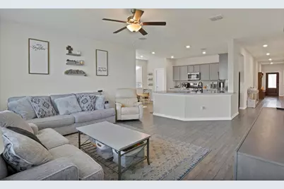 621 Ridgeback Trail, Fort Worth, TX 76052 - Photo 8