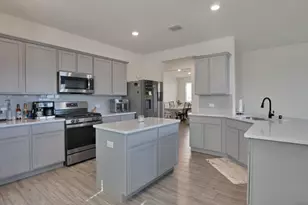 621 Ridgeback Trail, Fort Worth, TX 76052 - Photo 6