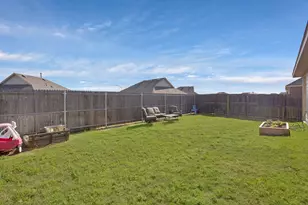 621 Ridgeback Trail, Fort Worth, TX 76052 - Photo 18