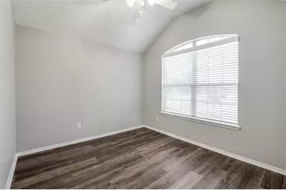 9300 Chesapeake Lane, McKinney, TX 75071 - Photo 4
