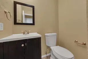 830 Frances Dr, Grand Prairie, TX 75052 - Photo 16