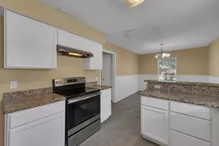 830 Frances Dr, Grand Prairie, TX 75052 - Photo 10