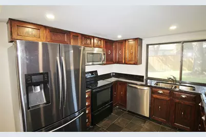 822 Via Valencia, Mesquite, TX 75150 - Photo 10