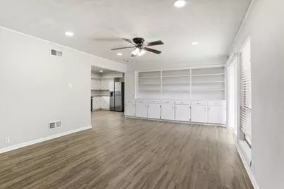 429 W Lamberth Road, Sherman, TX 75092 - Photo 8