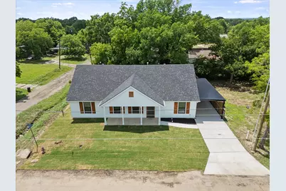 108 S Manson Street, Wolfe City, TX 75496 - Photo 22
