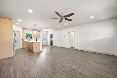 108 S Manson Street, Wolfe City, TX 75496 - Photo 8