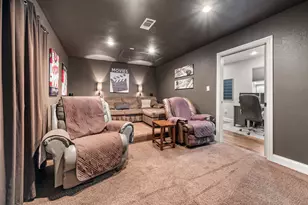 4208 Country Hill Rd, Fort Worth, TX 76140 - Photo 24