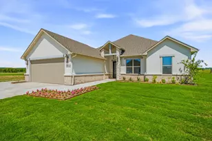 102 Eagle Ct, Glen Rose, TX 76077 - Photo 1