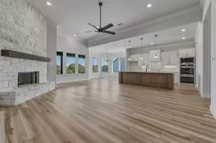 437 Texas Sage Trl, Weatherford, TX 76085 - Photo 10