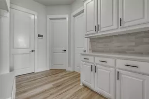 437 Texas Sage Trl, Weatherford, TX 76085 - Photo 32