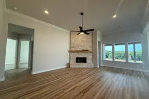 437 Texas Sage Trl, Weatherford, TX 76085 - Photo 4