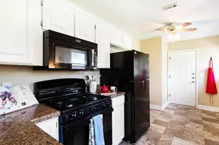 4301 Arden Pl, Fort Worth, TX 76103 - Photo 2