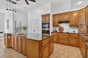 5609 Lavon Dr, Flower Mound, TX 75028 - Photo 12