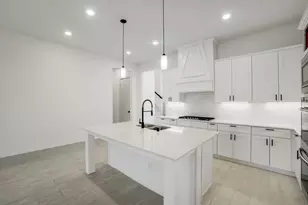 17136 Texas Pistache Dr, Dallas, TX 75252 - Photo 10