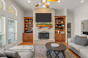 230 Hali Brooke Dr, China Spring, TX 76633 - Photo 6