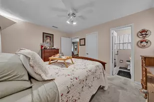 19 Page St, Hurst, TX 76053 - Photo 22