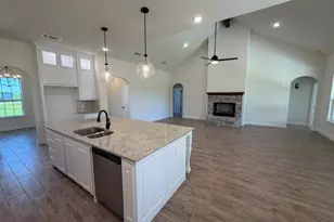 112 Coalson Xing, Azle, TX 76020 - Photo 10
