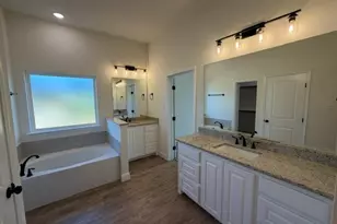 112 Coalson Xing, Azle, TX 76020 - Photo 14