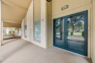 802 Rock Canyon Dr, Duncanville, TX 75137 - Photo 4