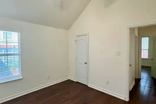 555 Southridge Way, Irving, TX 75063 - Photo 18