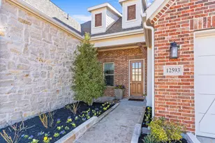 12593 Dawn Shadow St, Frisco, TX 75035 - Photo 6