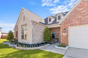 12593 Dawn Shadow St, Frisco, TX 75035 - Photo 4