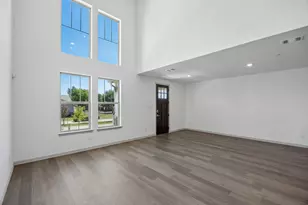 220 Dylan Wy, Midlothian, TX 76065 - Photo 2