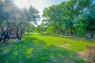 182 Lakeview Dr, Aledo, TX 76008 - Photo 36