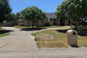 182 Lakeview Dr, Aledo, TX 76008 - Photo 1