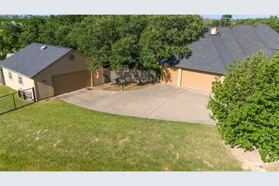 182 Lakeview Drive, Aledo, TX 76008 - Photo 4