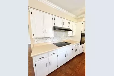 1703 Pecan Park Drive, Arlington, TX 76012 - Photo 6