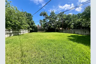 1703 Pecan Park Drive, Arlington, TX 76012 - Photo 18
