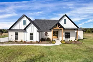 5006 Stover Wy, Granbury, TX 79049 - Photo 2