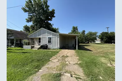 113 W Mt Vernon Street, Mabank, TX 75147 - Photo 1