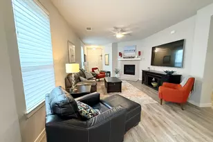 1013 Shire Dr, Aubrey, TX 76227 - Photo 4