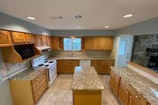 1905 Fox Hill Ct, Arlington, TX 76015 - Photo 4