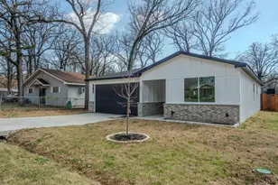 139 Forest Oaks Dr, Gun Barrel City, TX 75156 - Photo 2