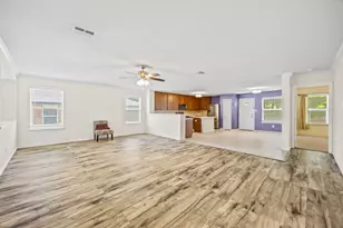 1444 Atkins St, Cedar Hill, TX 75104 - Photo 4